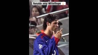 Ronaldo zeigt Mittelfinger #ronaldo #mittelfinger