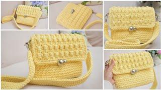 A unique beautiful crochet pattern and a wonderful handbag made of T-shirt yarn