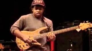 Victor Wooten Bass Solo - Bass Day 2001