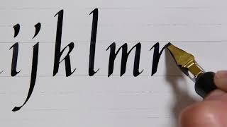 Calligraphy Practice: Lower Case Italic Alphabet【Calligraphy / Italic】