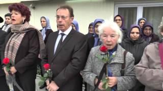 Maryam Rajavi pays hommage to the victims of Paris attacks