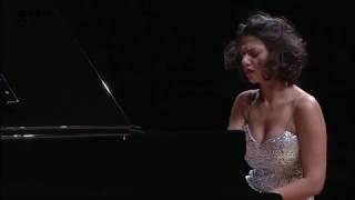 Khatia Buniatishvili - Ravel - Gaspard de la nuit