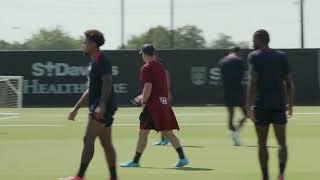 Pochettino takes charge of USMNT training ahead of first game.