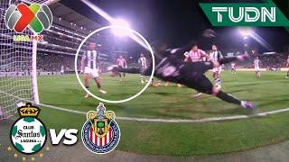 ¡DOBLE ATAJADA! Acevedo en plan ENORME | Santos 0-0 Chivas | Liga Mx -AP2024 - J16 | TUDN