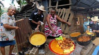 La cocina de Cesarin Oficial, Chenchen dominicano en Altamira, Cocina con Ramonita