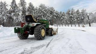 John Deere 400 Garden Tractor Snowblower Install, Set Up, and Action