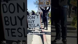 Elan Musk got to go.. People Protested @Tesla Showroom Sunnyvale, CA #baymuslimmedia