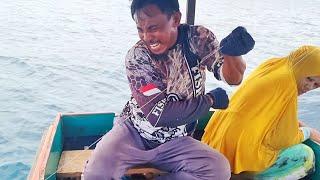 HAMPIR SAJA EMAK EMAK TERSIKUT  GEGARA SAMBARAN IKAN, TIBA TIBA SEBERAT INI