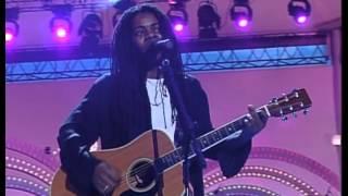 2000 Pavarotti, Luciano and Tracy Chapman - Baby, can I hold you tonight