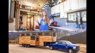 Family of 4 & Their STUNNING 5th Wheel Tiny Home ~ Totally Custom Build