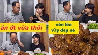 Giò Heo kho Xã ớt làm Chồng Hàn không muốn ăn giò heo ở quán nữa