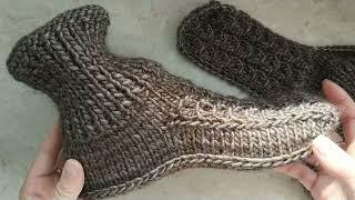 Теплые носки на двух спицах с узором по мыску.#knitting #handmade #носкинадвухспицах