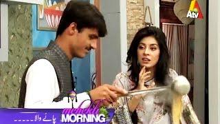 Famous Pakistani Chai Wala Arshad Khan making Chai in Live Show