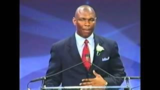 President Chris Howard 2003 Academic All-American Hall of Fame Induction