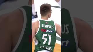 Arnas BUTKEVICIUS CRAZY POSTER! #euroleague #zalgiris #žalgiris #dunk