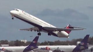 Delta Airlines MD-88 Smoky JT8D Takeoff from Ft. Lauderdale on 27R