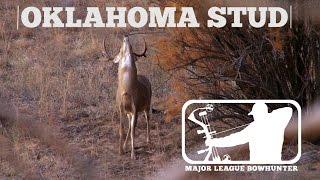 Wide Oklahoma Buck - Rut Hunting | Major League Bowhunter