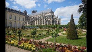 Places to see in ( Bourges - France )