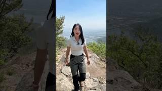 짧은 바지 입고 등산하다 살 긁힌 사람의 릴스