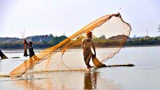 Most Satisfying Cast Net Fishing Video -Traditional Net Catch Fishing In Pond