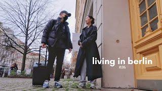 Living in Berlin | a special visitor! exploring the city, shopping, date night, cooking at home