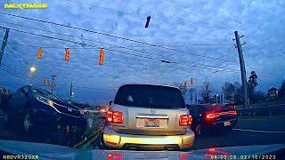 Idiots In Cars 125