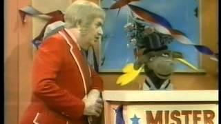 Captain Kangaroo - Mr  Moose for President