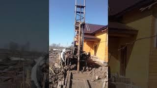 Как бурят на бурильной установке ПБУ-2