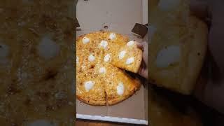 Martino'z pizza Bardoli || 9 cheesy pizza || #shorts #youtubeshorts #viralshorts