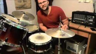 Kids Drum Lesson-How To Play Your First Drum Beat