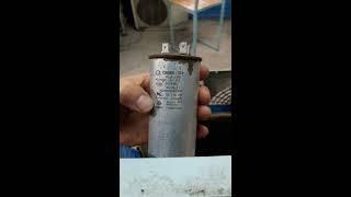 Falla de capacitor en aire split Air split capacitor failure 空调电机电容器故障