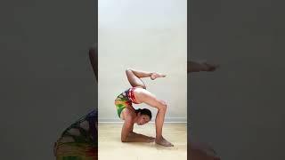 Body Flexibility Easy Stretch Yoga Flow #shorts #yogaexercise #yoga #yogapose