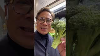 This Part of Broccoli Is the Healthiest | Dr. William Li