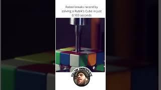 You Won't Believe How Quick This Robot Solves the Cube #daily #facts #record #shorts #history #peace