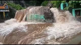 kallathigiri falls, trending waterfall, full flow of water, beautiful waterfall on earth