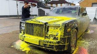 How Professionals Deep Clean a Rolls Royce