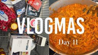 VLOGMAS Day 11 | Making Meals with Madi: Spaghetti Lasagna