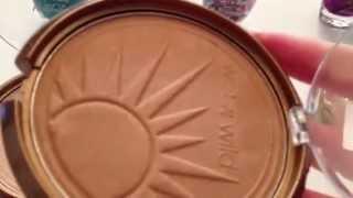 Wet 'n' Wild Cosmetics: A review of three Color Icon Bronzers and Fergie Polish