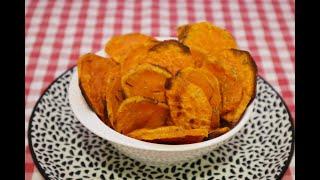 si te apetece unos chips saludables de batata esta es tu receta, fácil y muy crujiente