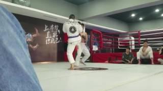 Wing Chun Kungfu VS Brizailian Jiujitsu (Real Fight in China)