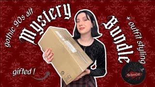 Mystery Bundle Unboxing !! vintage, alternative style box + try on haul