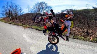 ONE HAND WHEELIE