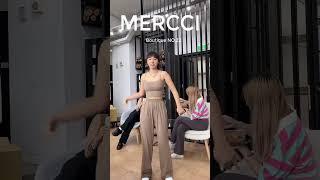 【MERCCI 22｜ 辦公室小編】- 小編穿搭