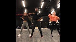 Erza, Gabriel et Leany qui danse