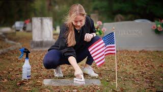 UA students volunteer for cemetery cleanup in honor of Veterans Day | The University of Alabama