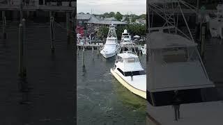 Docking a 65’ Sportfish