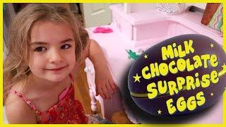 OPENING CHOCOLATE SURPRISE EGGS!!