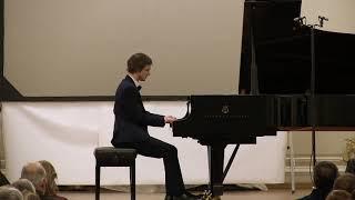 Beethoven. Piano Sonata No. 1. Alexander Lubyantsev