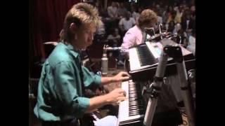 Lee Ritenour & Dave Grusin - ST. ELSEWHERE (Live)