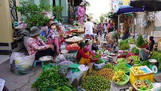 Amazing Takhmau Food Market in Cambodia - Daily Lifestyle of Khmer People Buying Some Food